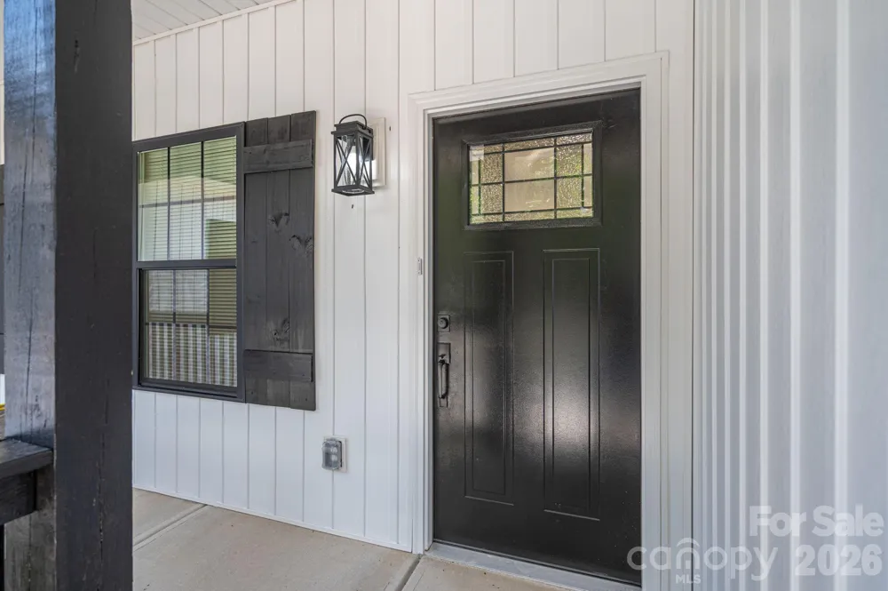 2474 Shoal Road Crouse, NC 28033