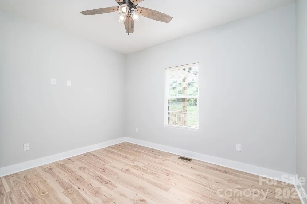 2474 Shoal Road Crouse, NC 28033