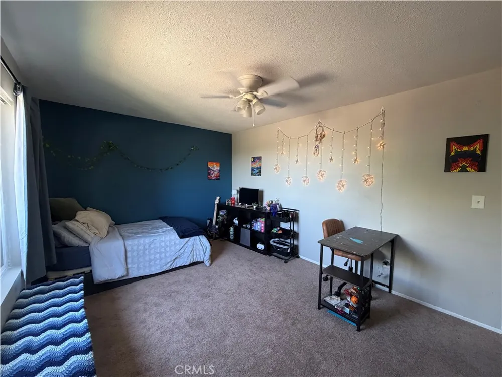 32038 Crystalaire Llano, CA 93544