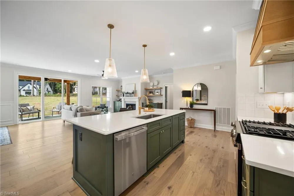 8906 Maltese Court Lewisville, NC 27023