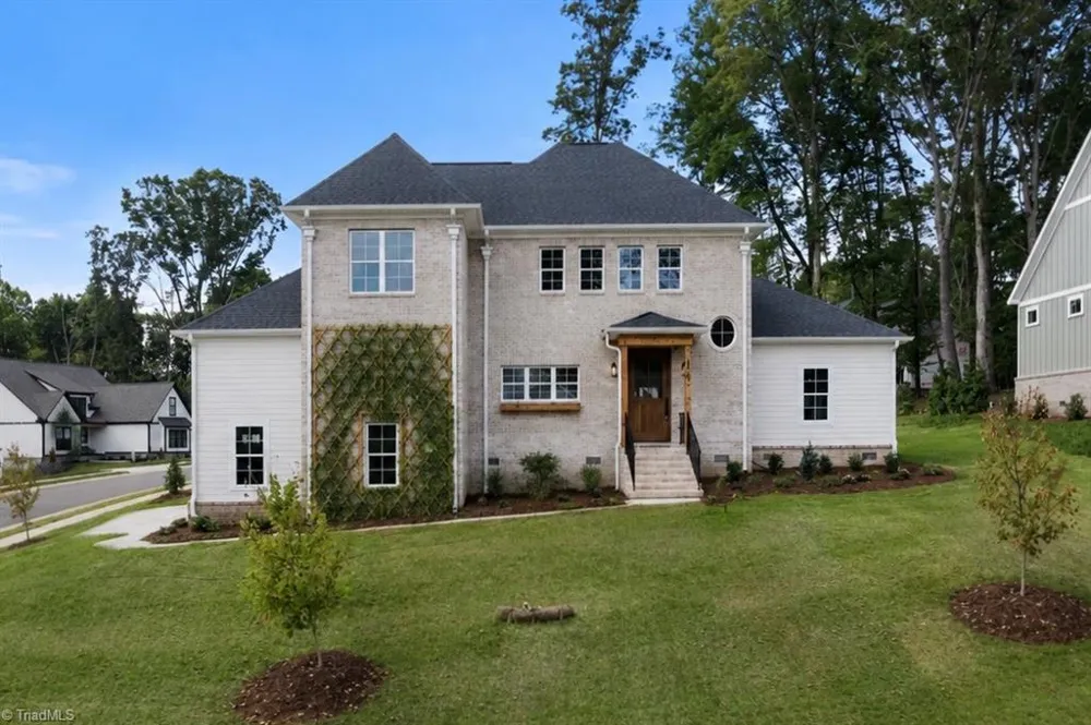 8906 Maltese Court Lewisville, NC 27023