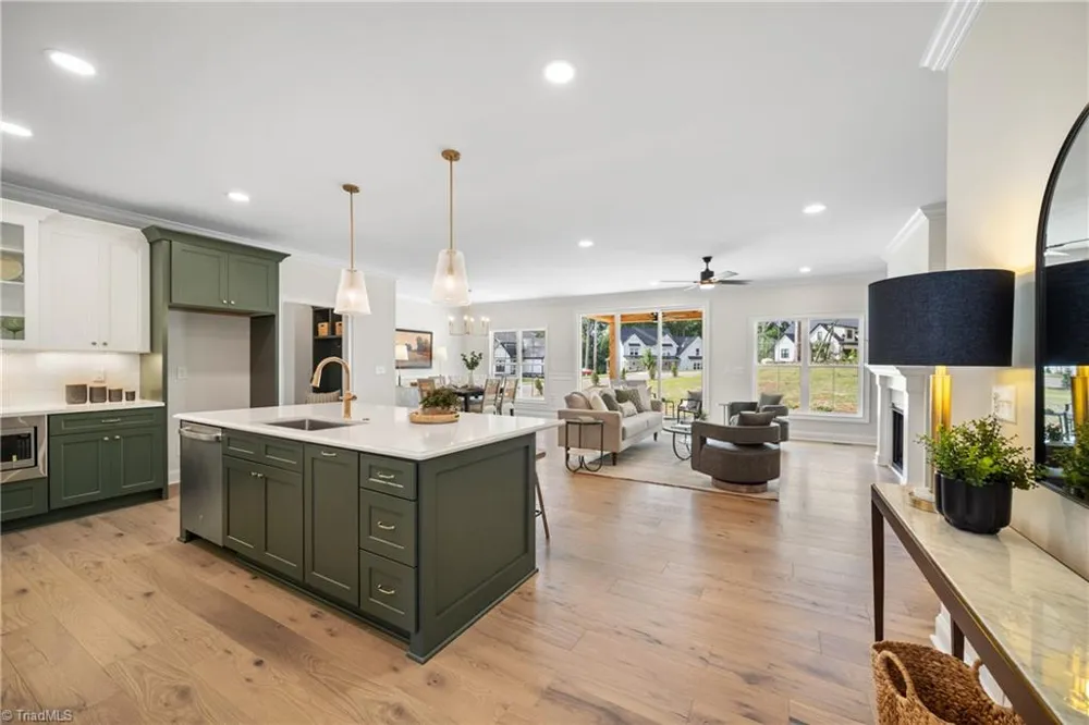 8906 Maltese Court Lewisville, NC 27023