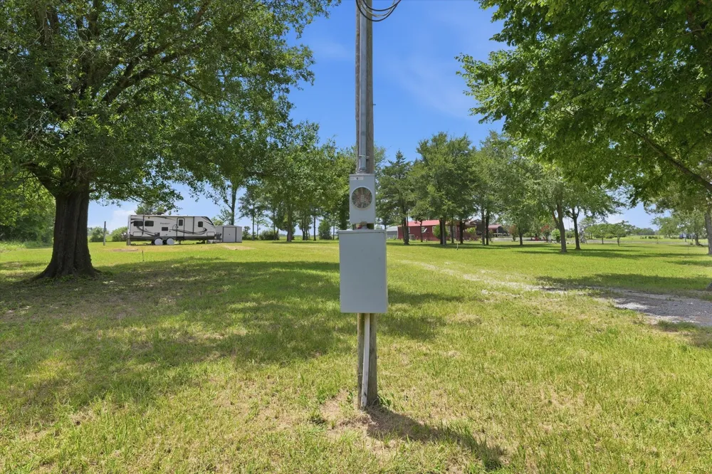 3246 LCR 750 Thornton, TX 76687