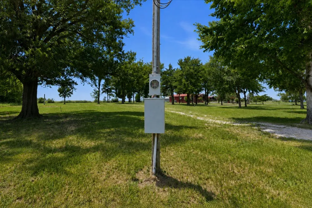 3246 LCR 750 Thornton, TX 76687