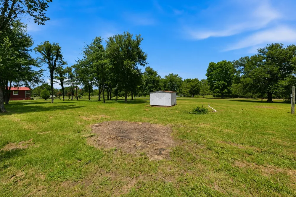 3246 LCR 750 Thornton, TX 76687