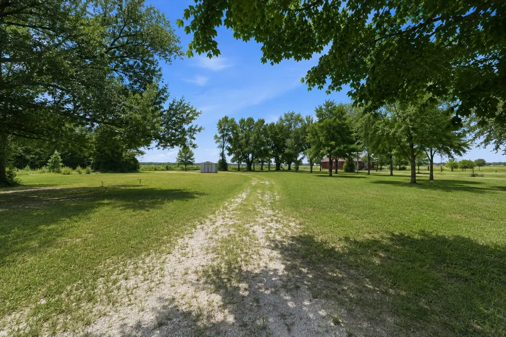 3246 LCR 750 Thornton, TX 76687
