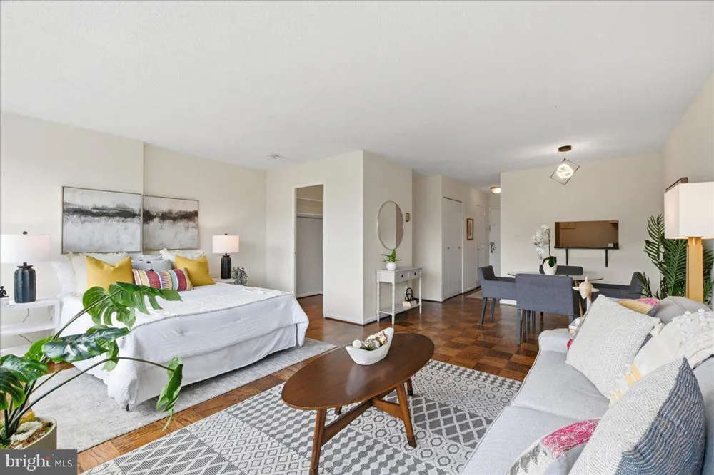 1330 NEW HAMPSHIRE AVENUE NW #905 Washington, DC 20036