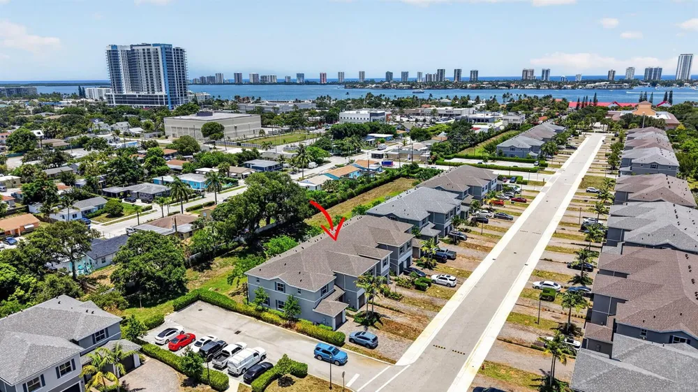 160 Bandol Street Riviera Beach, FL 33404
