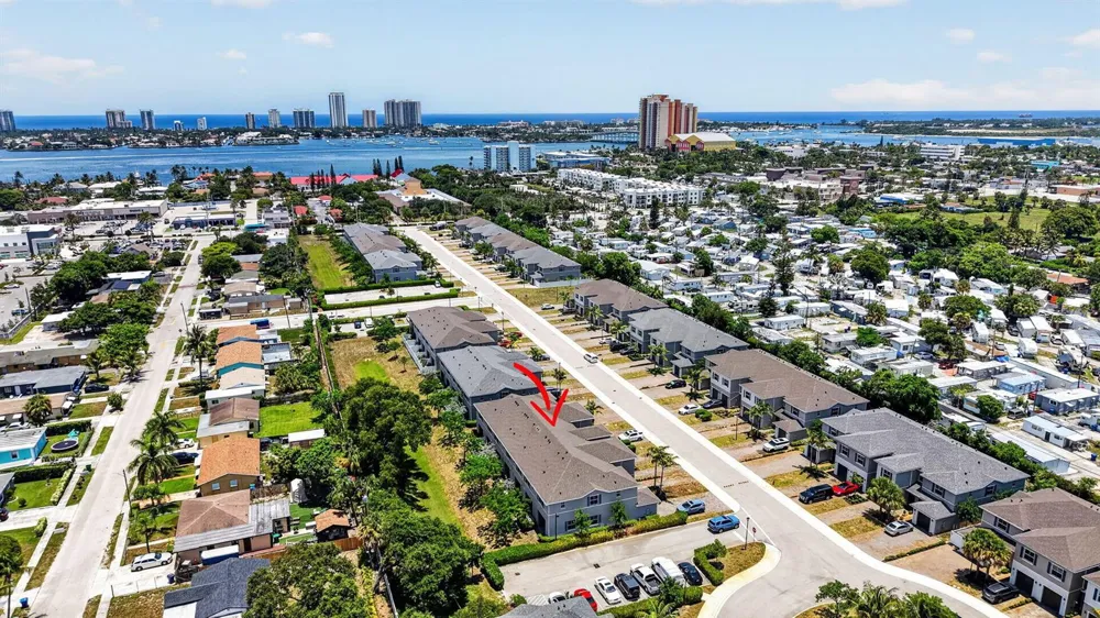 160 Bandol Street Riviera Beach, FL 33404