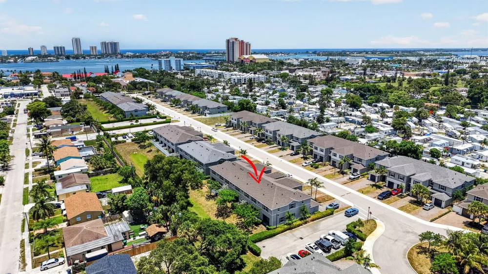 160 Bandol Street Riviera Beach, FL 33404