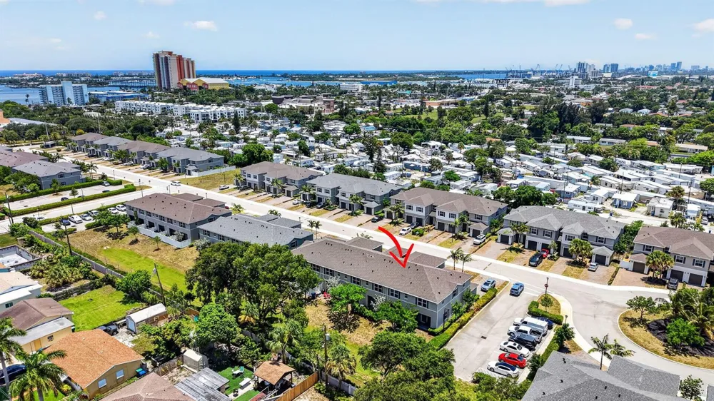 160 Bandol Street Riviera Beach, FL 33404