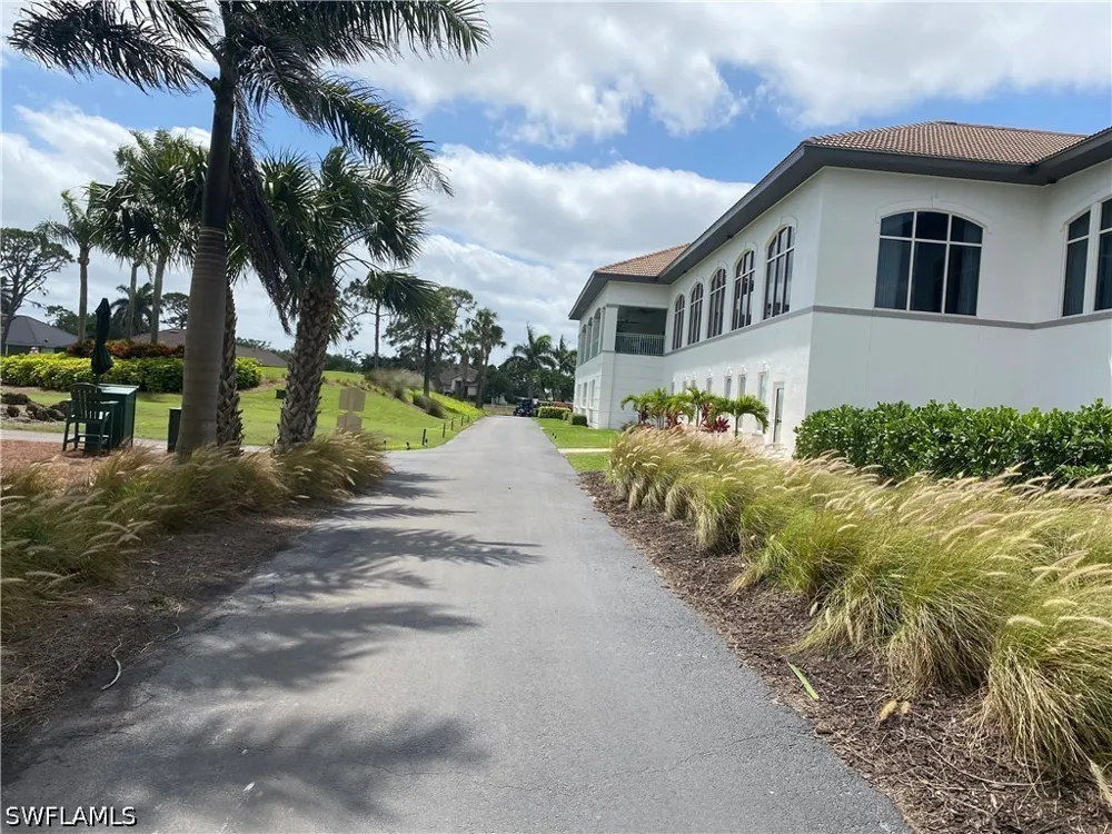 Las Maderas Drive Bonita Springs, FL 34135