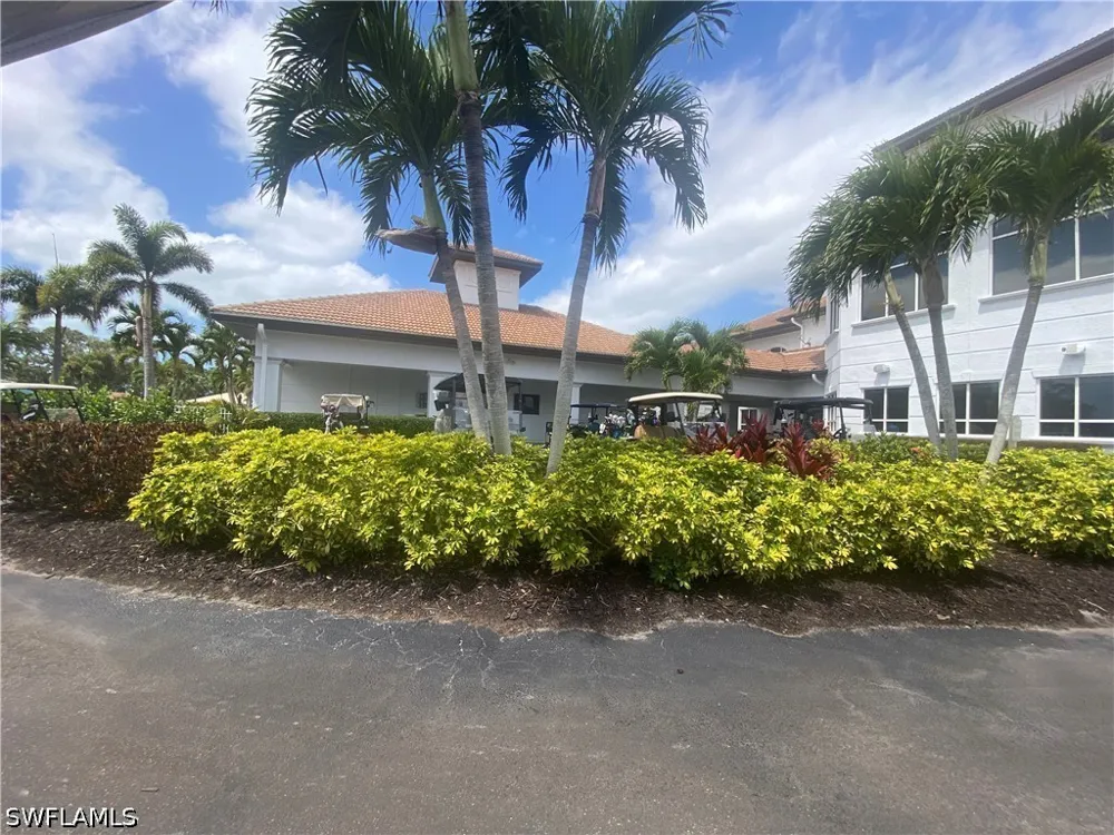 Las Maderas Drive Bonita Springs, FL 34135