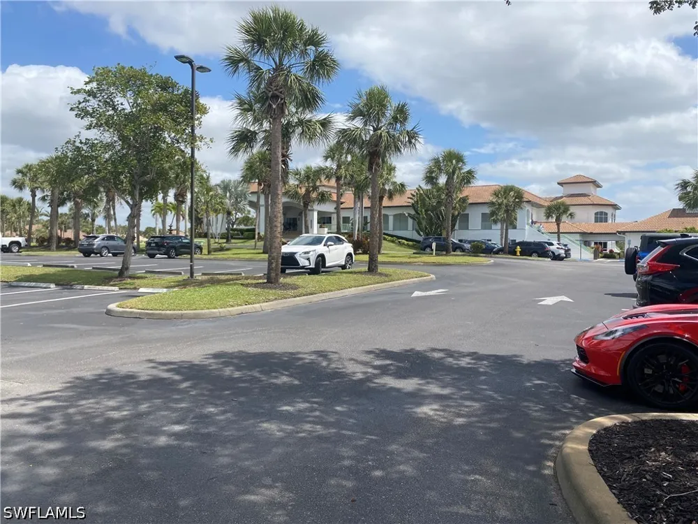 Las Maderas Drive Bonita Springs, FL 34135