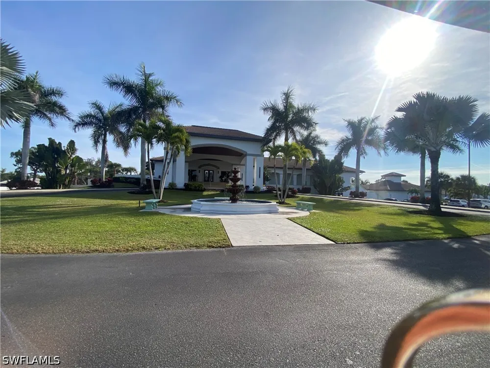 Las Maderas Drive Bonita Springs, FL 34135