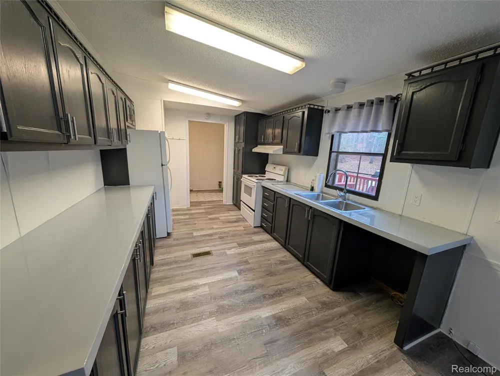 3817 S Townline Road Denton Township, MI 48651