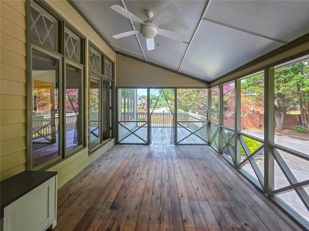 264 Summerour Vale Johns Creek, GA 30097