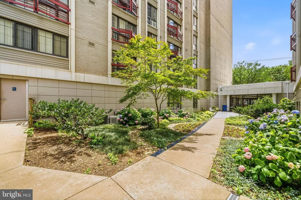 7915 EASTERN AVENUE #1209 Silver Spring, MD 20910