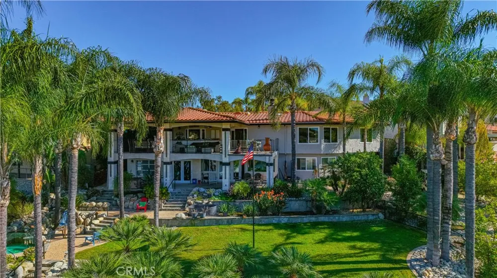 30405 Golden Gate Canyon Lake, CA 92587
