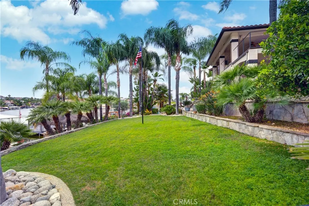 30405 Golden Gate Canyon Lake, CA 92587