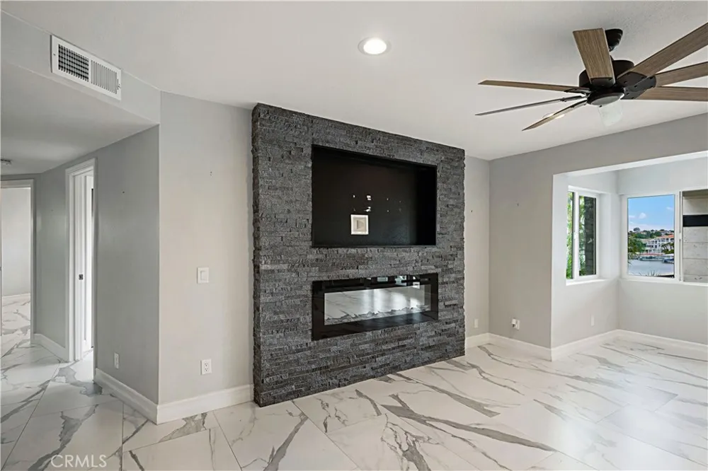 30405 Golden Gate Canyon Lake, CA 92587