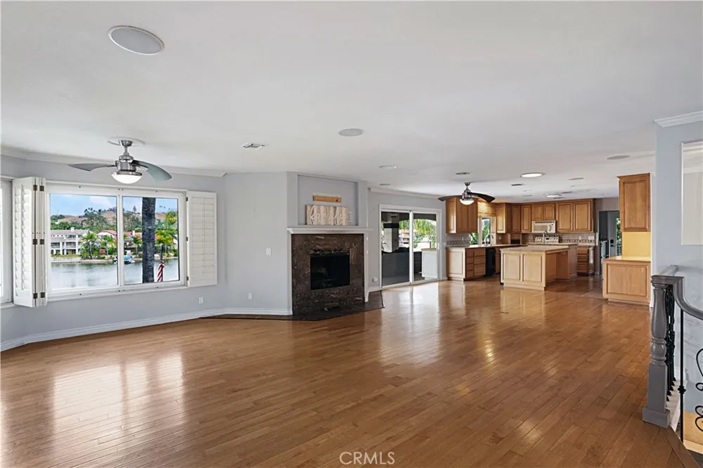 30405 Golden Gate Canyon Lake, CA 92587