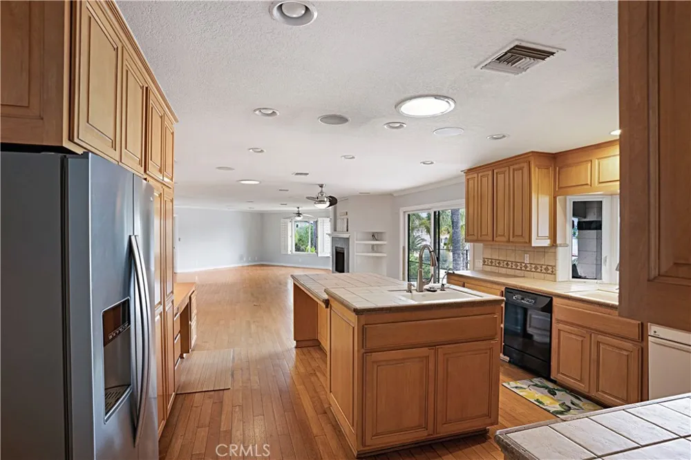 30405 Golden Gate Canyon Lake, CA 92587