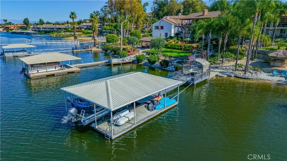 30405 Golden Gate Canyon Lake, CA 92587