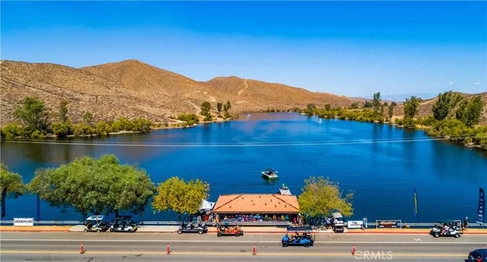 30405 Golden Gate Canyon Lake, CA 92587