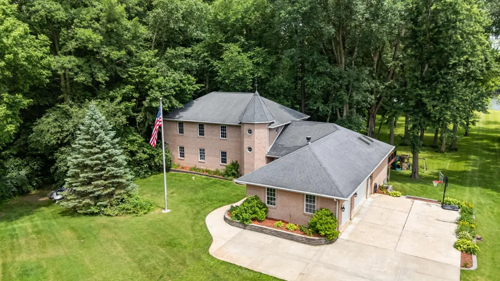 3439 Michael Lane St. Joseph, MI 49085