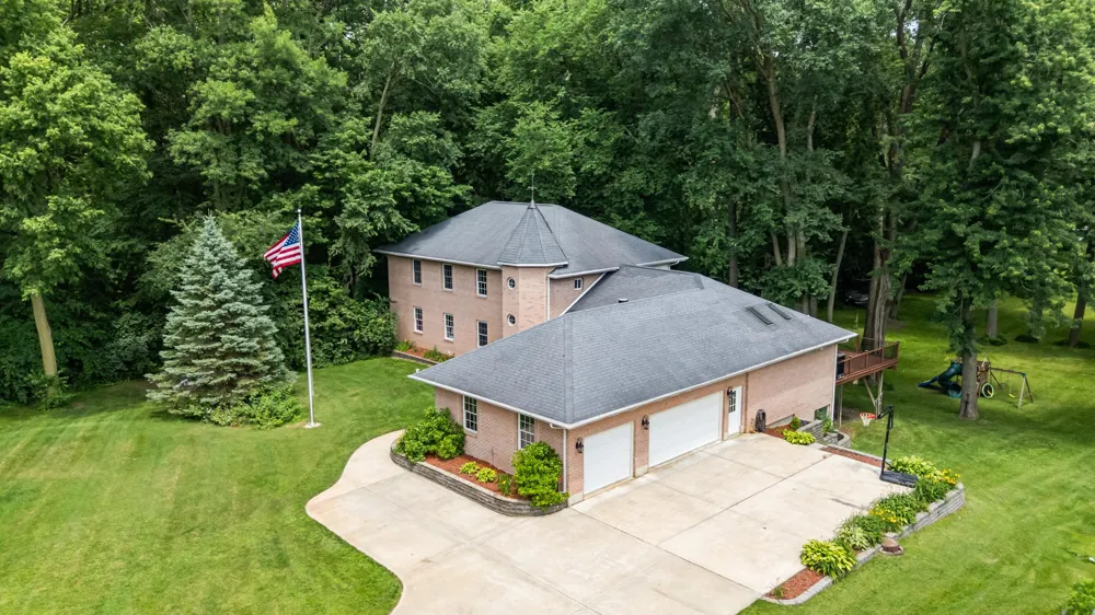3439 Michael Lane St. Joseph, MI 49085