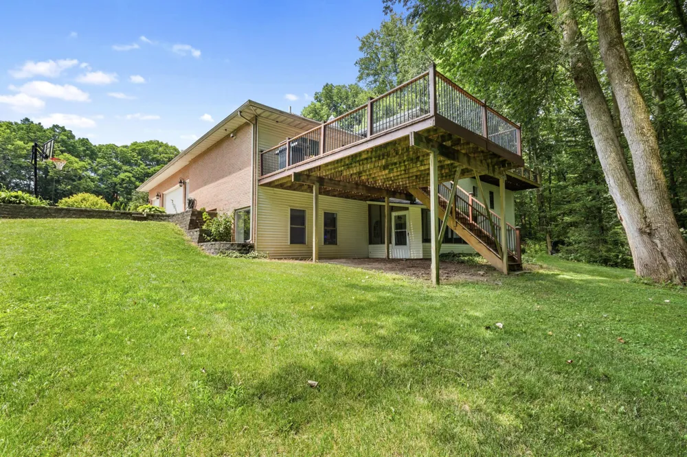 3439 Michael Lane St. Joseph, MI 49085