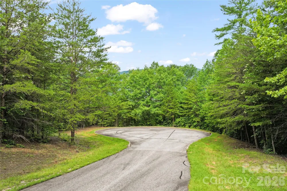 Lot 18 Stratford Place Mill Spring, NC 28756