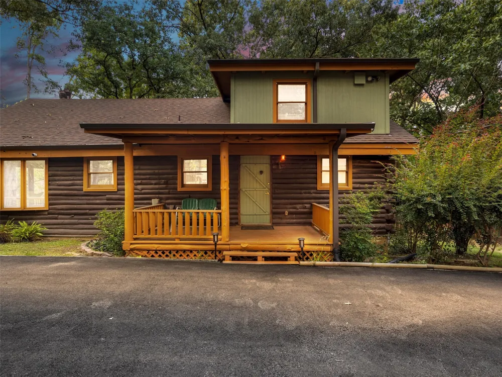220 Dale DR Avinger, TX 75630
