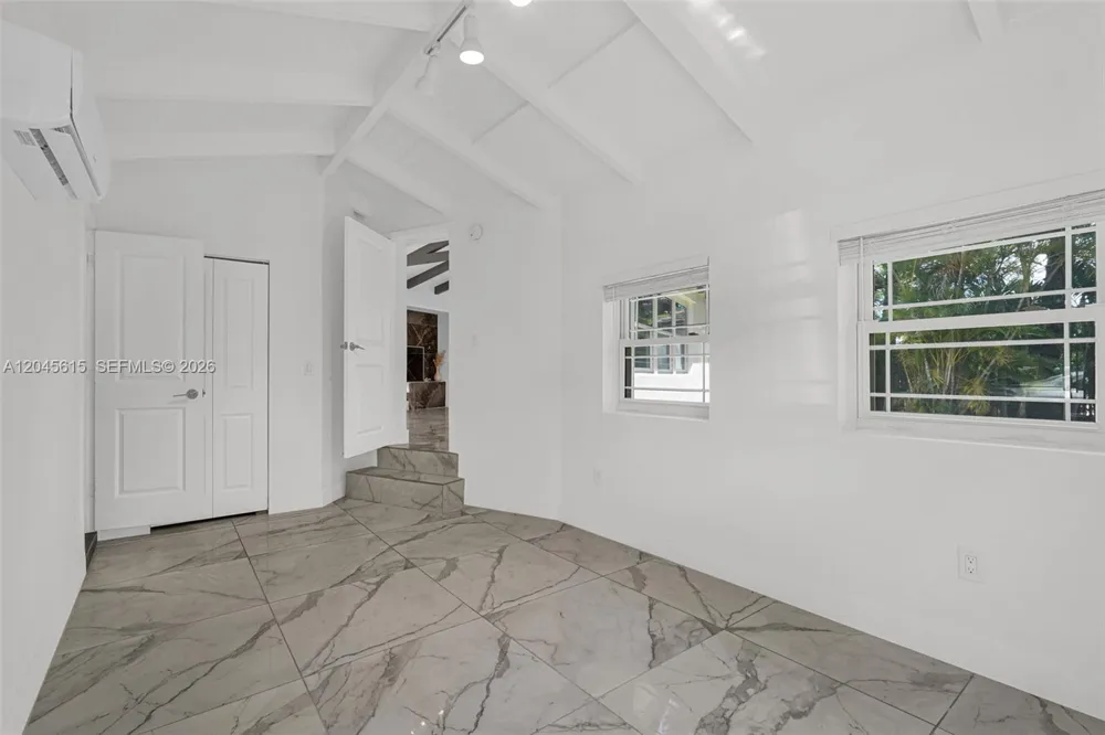 15 NE 95th Street Miami Shores, FL 33138