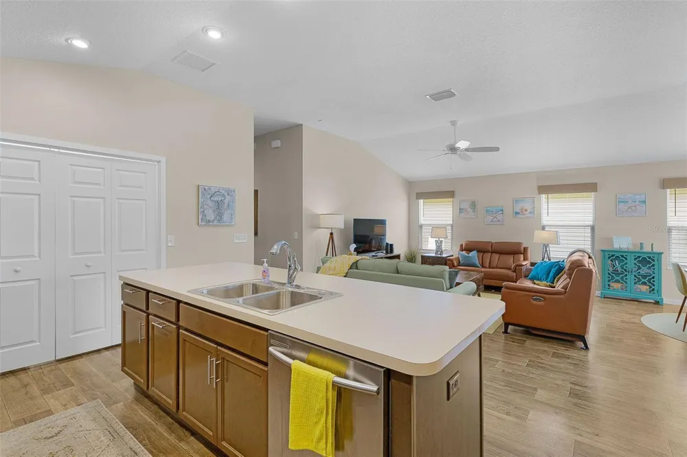 6080 ALLEN AVENUE The Villages, FL 32163