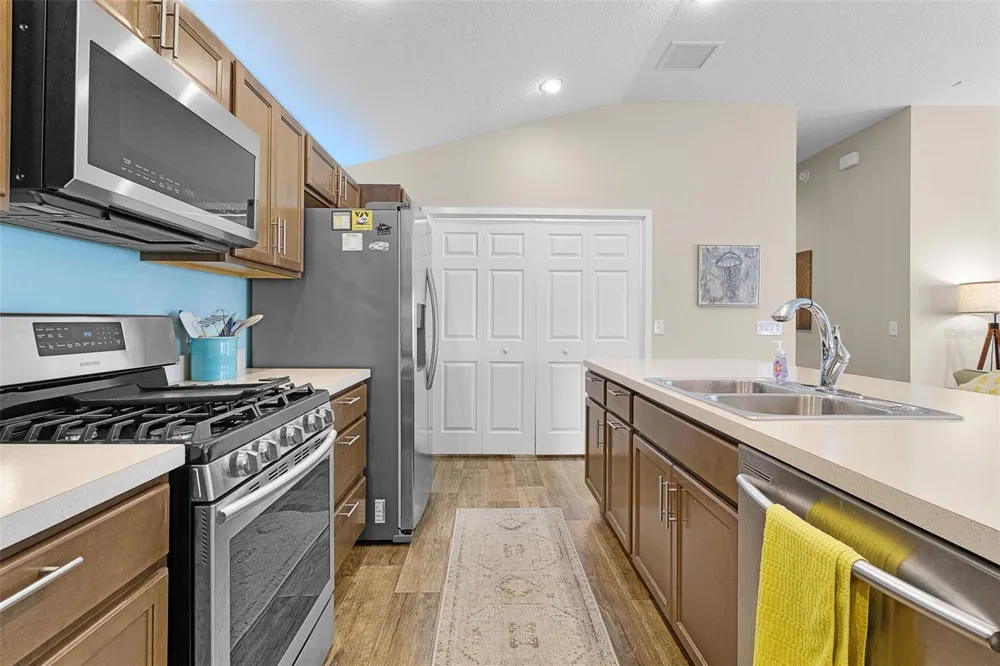 6080 ALLEN AVENUE The Villages, FL 32163