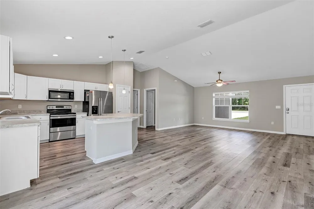 21512 SW RAINBOW LAKES BOULEVARD Dunnellon, FL 34431