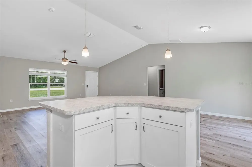 21512 SW RAINBOW LAKES BOULEVARD Dunnellon, FL 34431