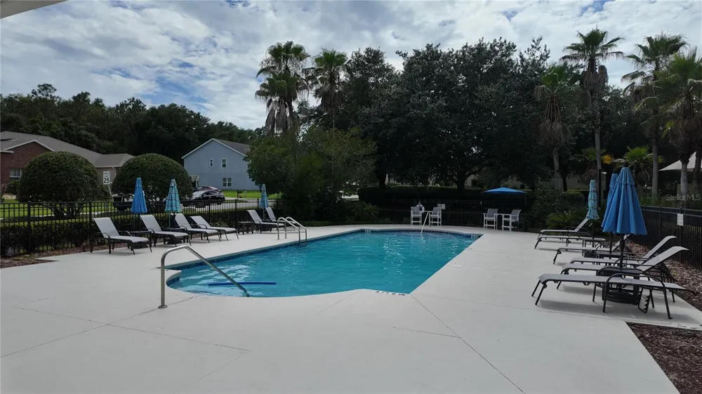5620 WINDSONG OAK DRIVE Leesburg, FL 34748