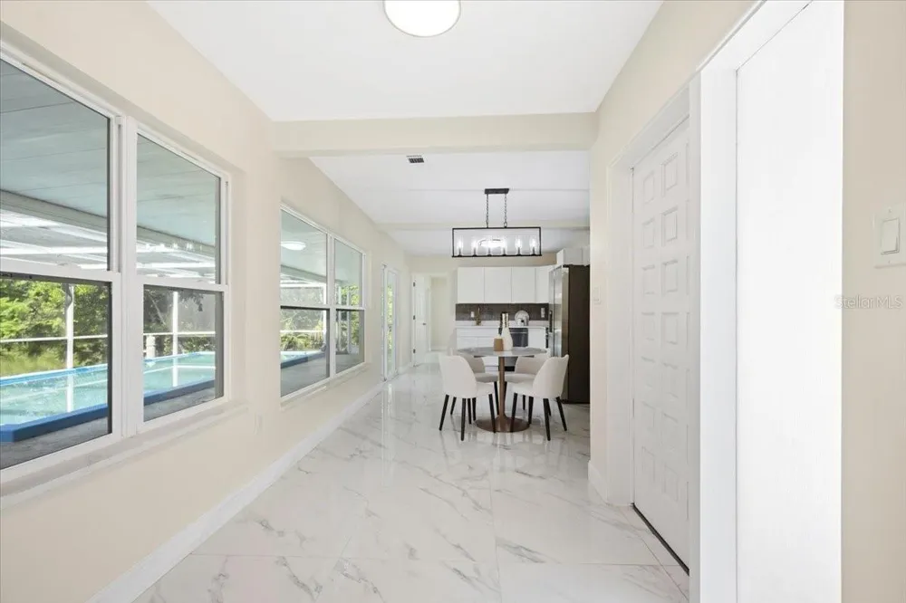 1925 JOHN ARTHUR WAY Lakeland, FL 33803