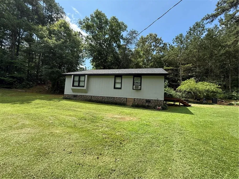 1529 Shiloh Road Cedartown, GA 30125