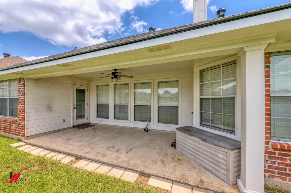 2015 Meadow Bend Shreveport, LA 71118