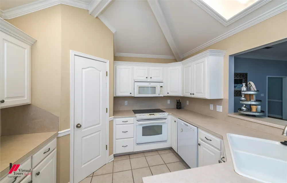 2015 Meadow Bend Shreveport, LA 71118