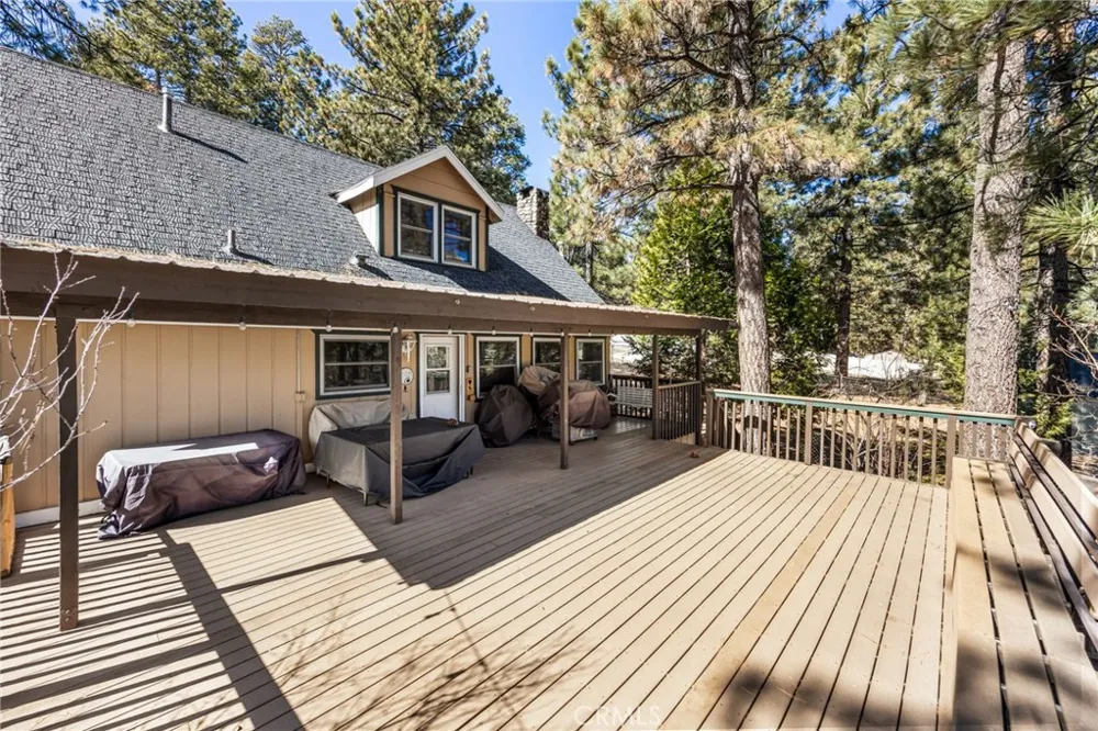 547 Chipmunk Big Bear Lake, CA 92315
