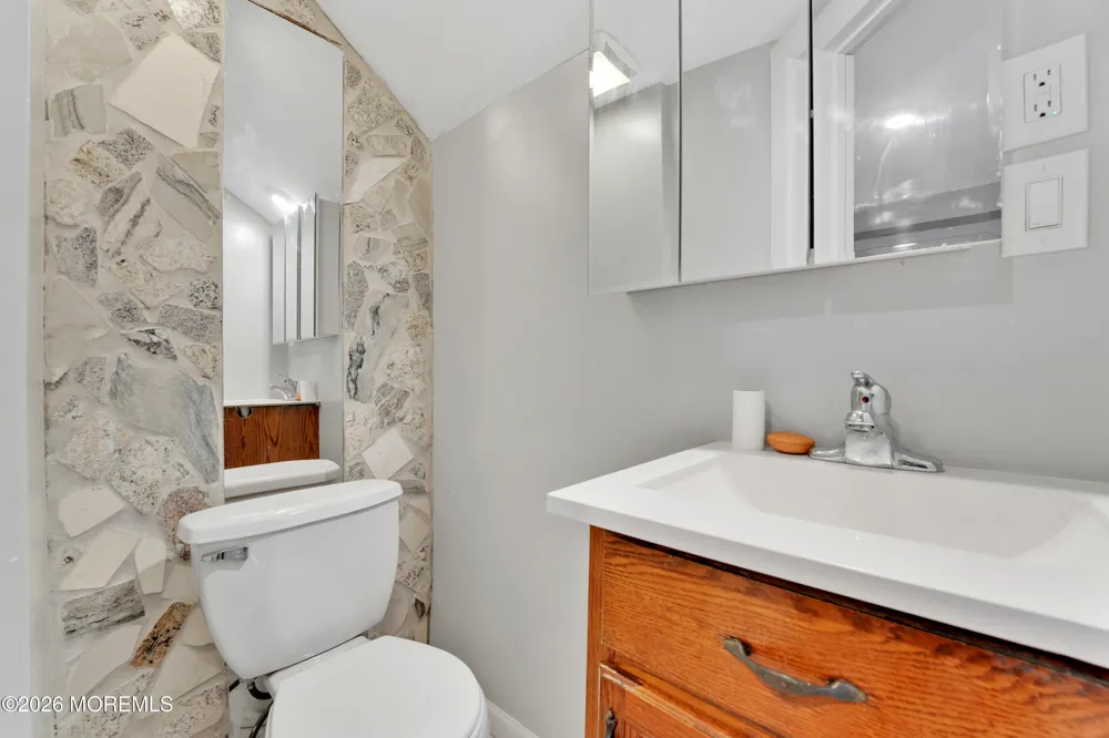 172 Park Avenue Keansburg, NJ 07734
