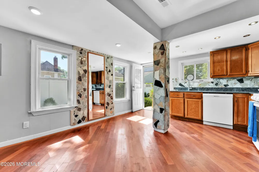 172 Park Avenue Keansburg, NJ 07734