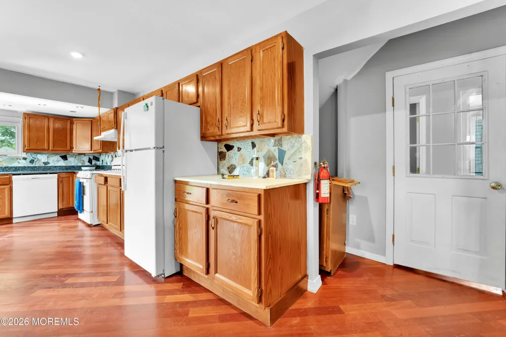 172 Park Avenue Keansburg, NJ 07734