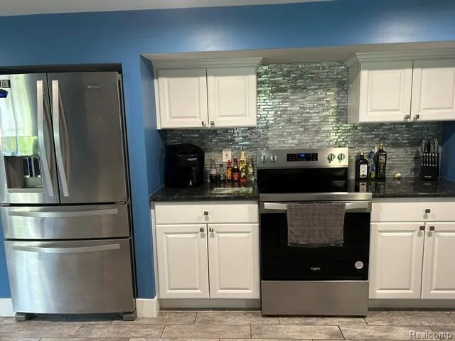 15471 Whitaker Road Fenton Charter Township, MI 48451