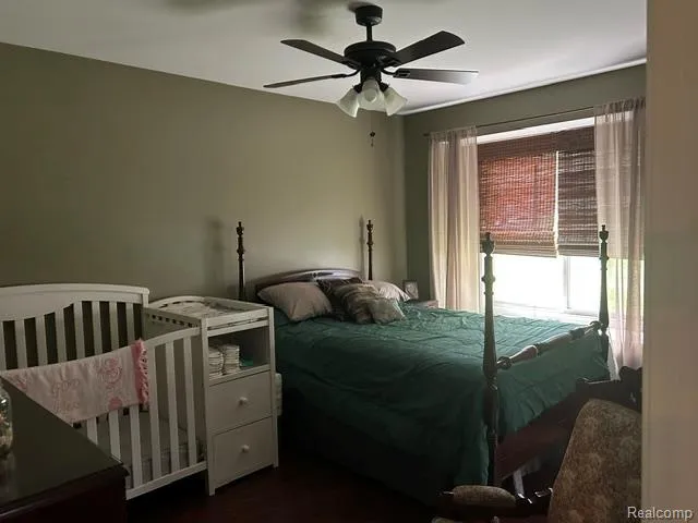 15471 Whitaker Road Fenton Charter Township, MI 48451
